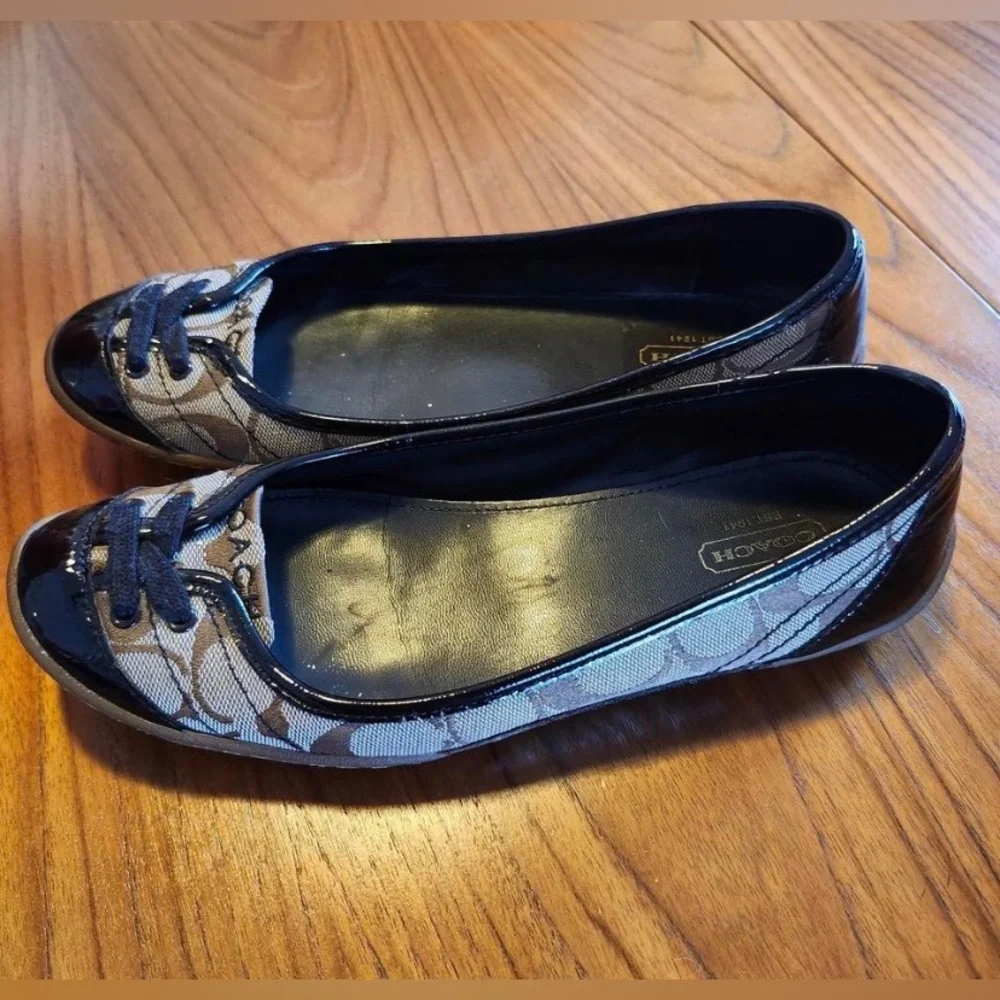 Coach flats - Picture 4 of 4